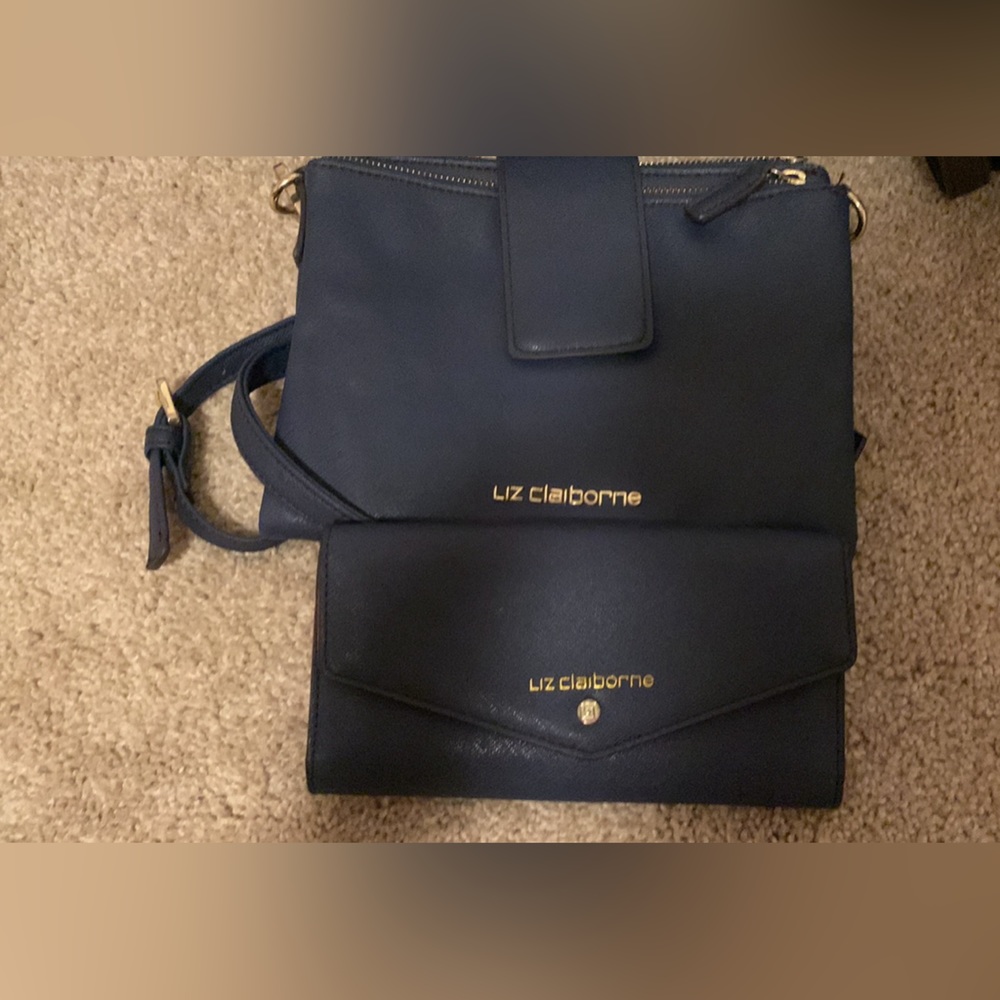 Liz Claiborne wallet and purse